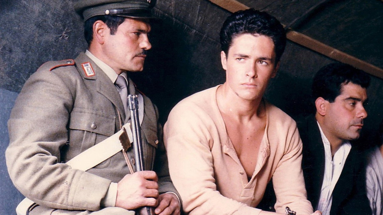 Disamistade backdrop