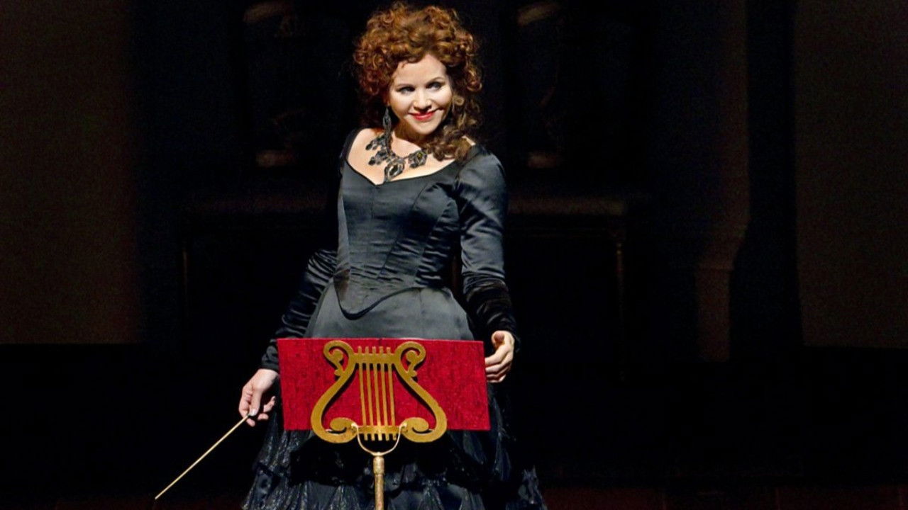 Rossini: Armida backdrop