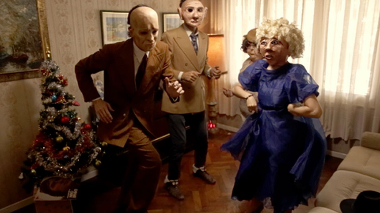 Merry Kitschmas backdrop