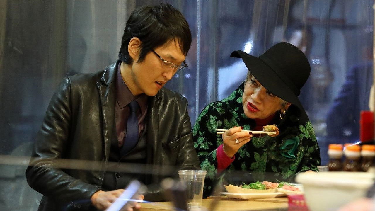 新・ミナミの帝王~ニンベンの女~ backdrop