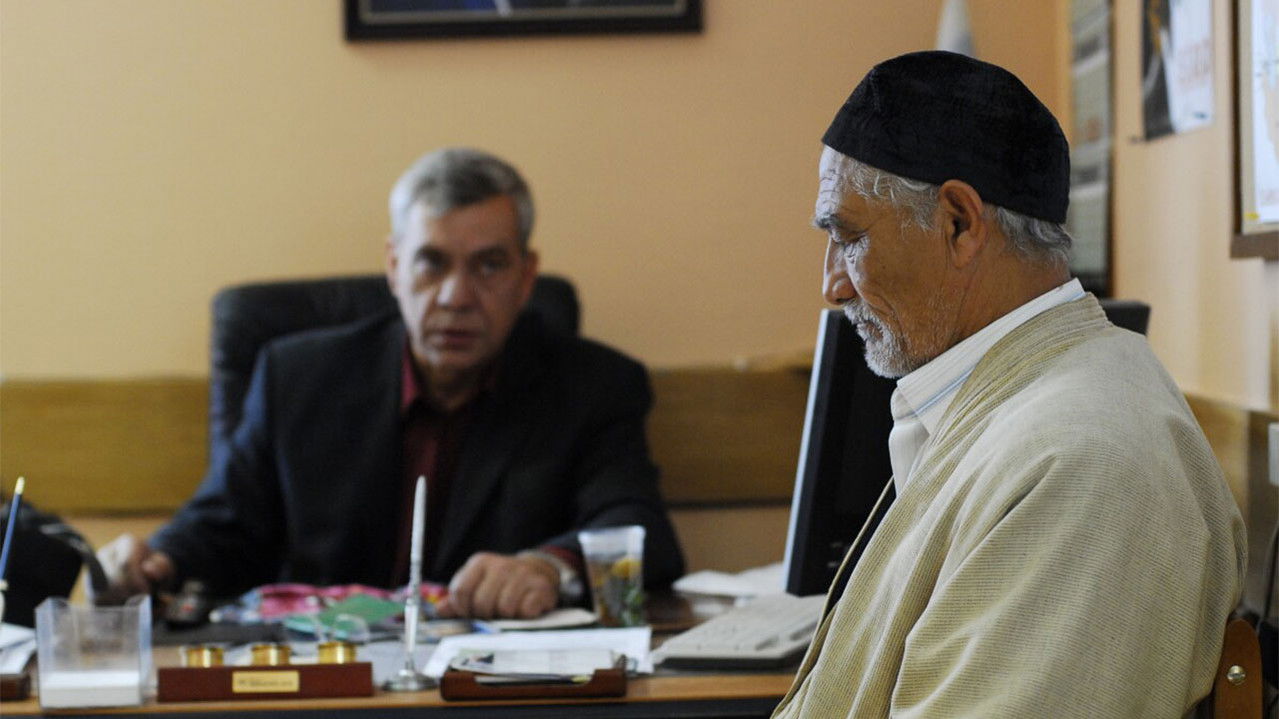 Guest Worker backdrop