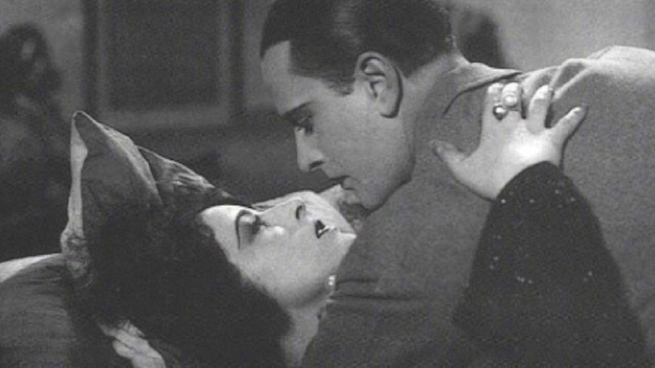 Anschluß um Mitternacht backdrop