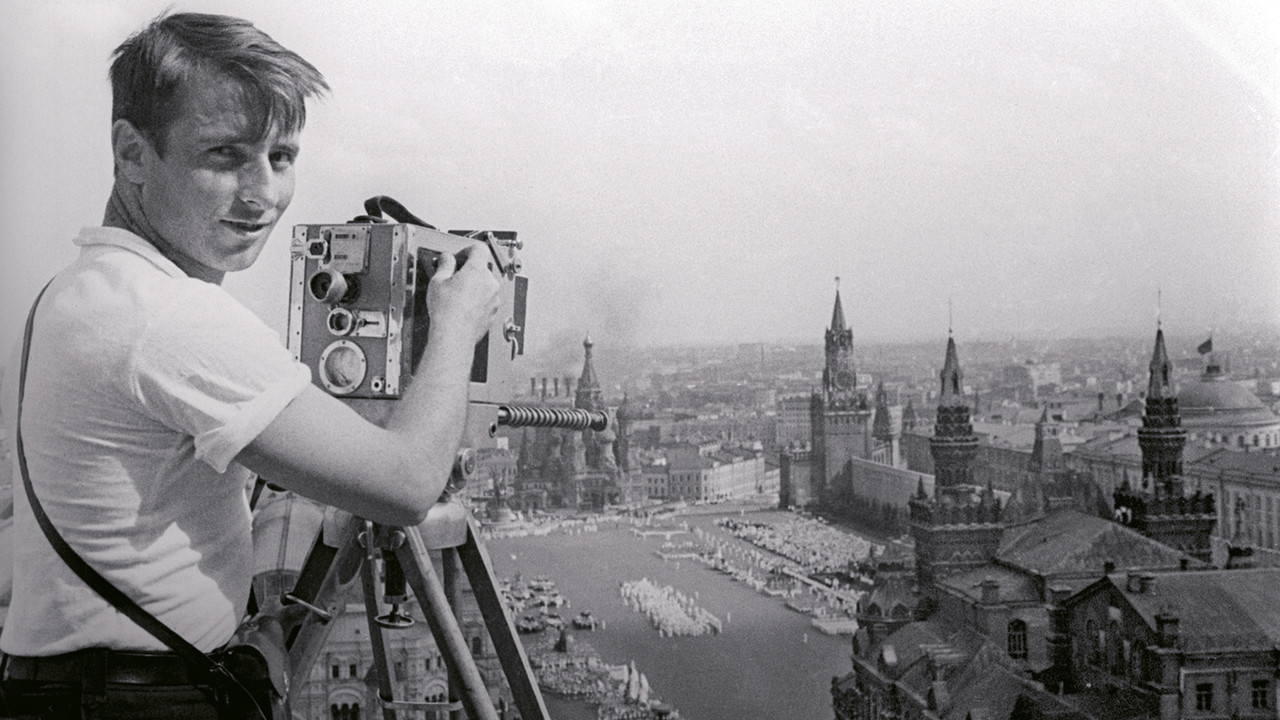 I Stop Time backdrop