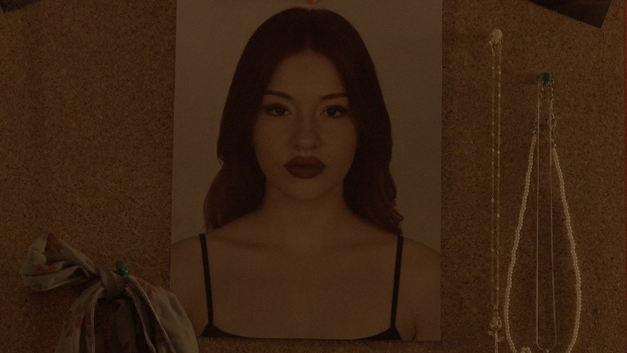 The Inviting backdrop