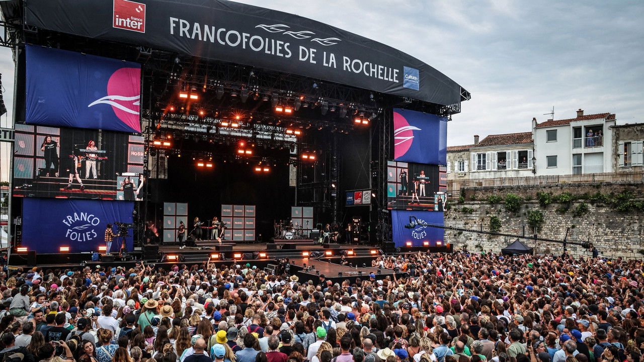 Hoshi aux Francofolies 2025 backdrop