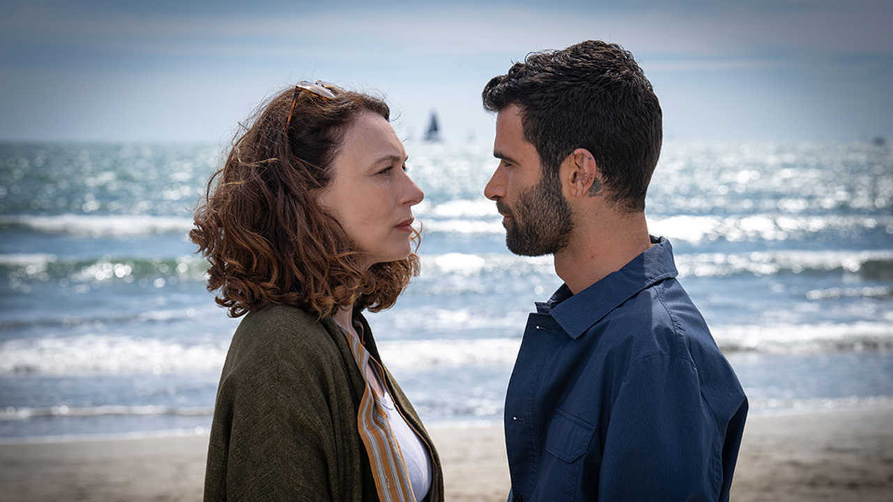 Après la fin backdrop