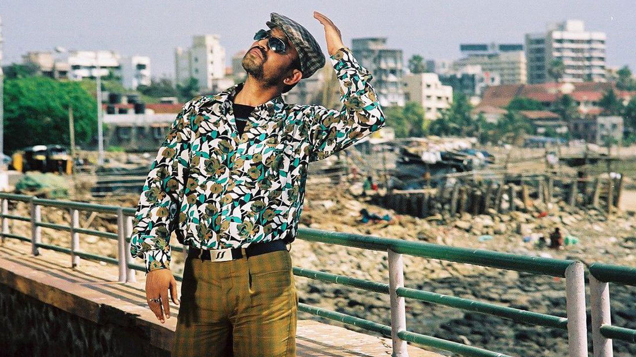 Dubai Return backdrop