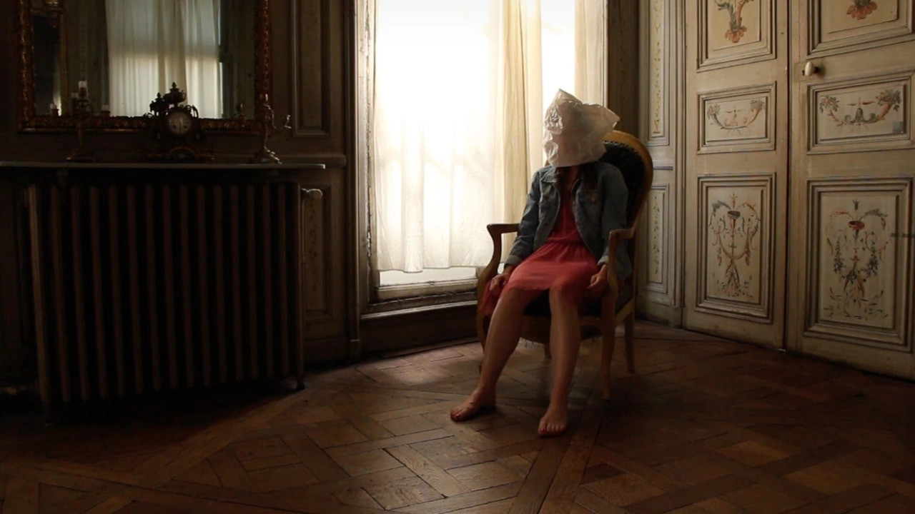 Love et ex Mortuus backdrop