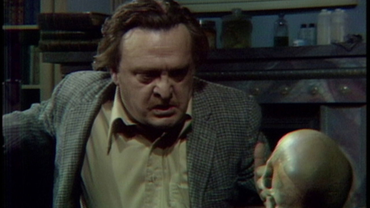 The Screaming Skull backdrop