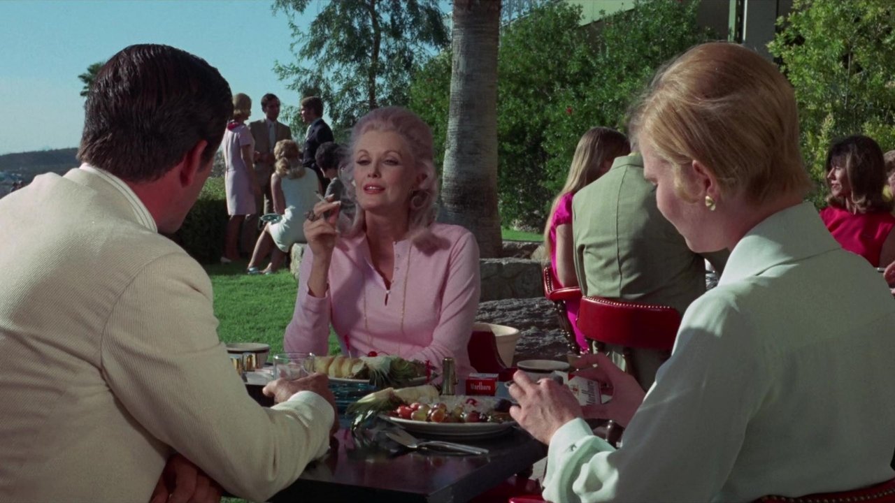 What Ever Happened to Aunt Alice? backdrop