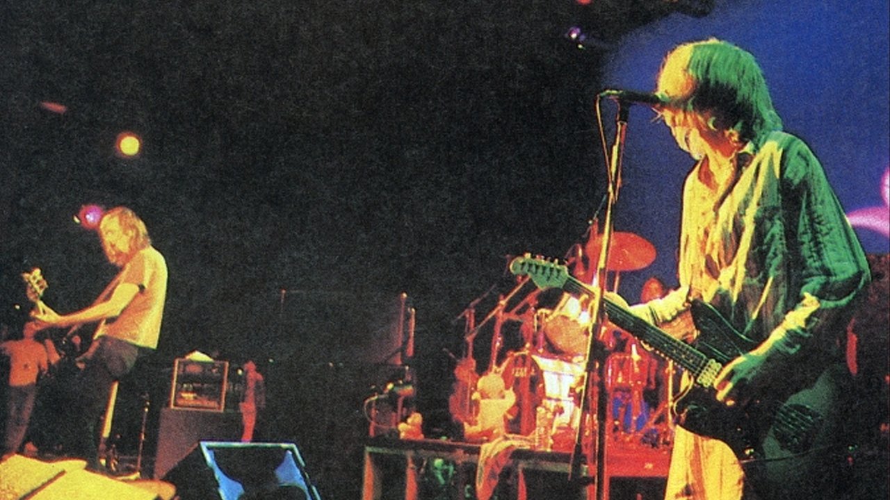 Nirvana: Live! Tonight! Sold Out!! backdrop