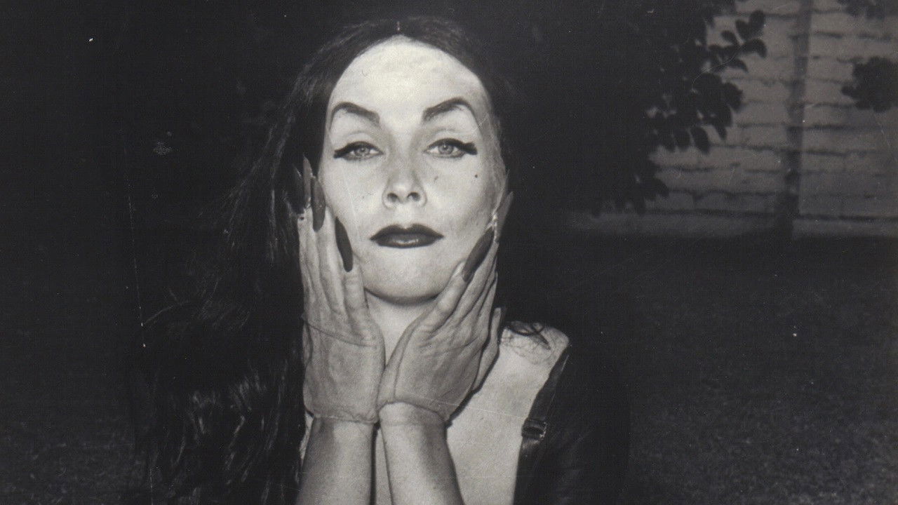 Vampira: The Movie backdrop