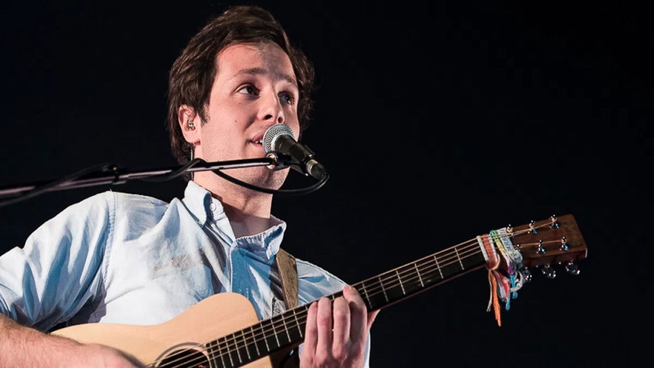 Vianney à l'Olympia backdrop