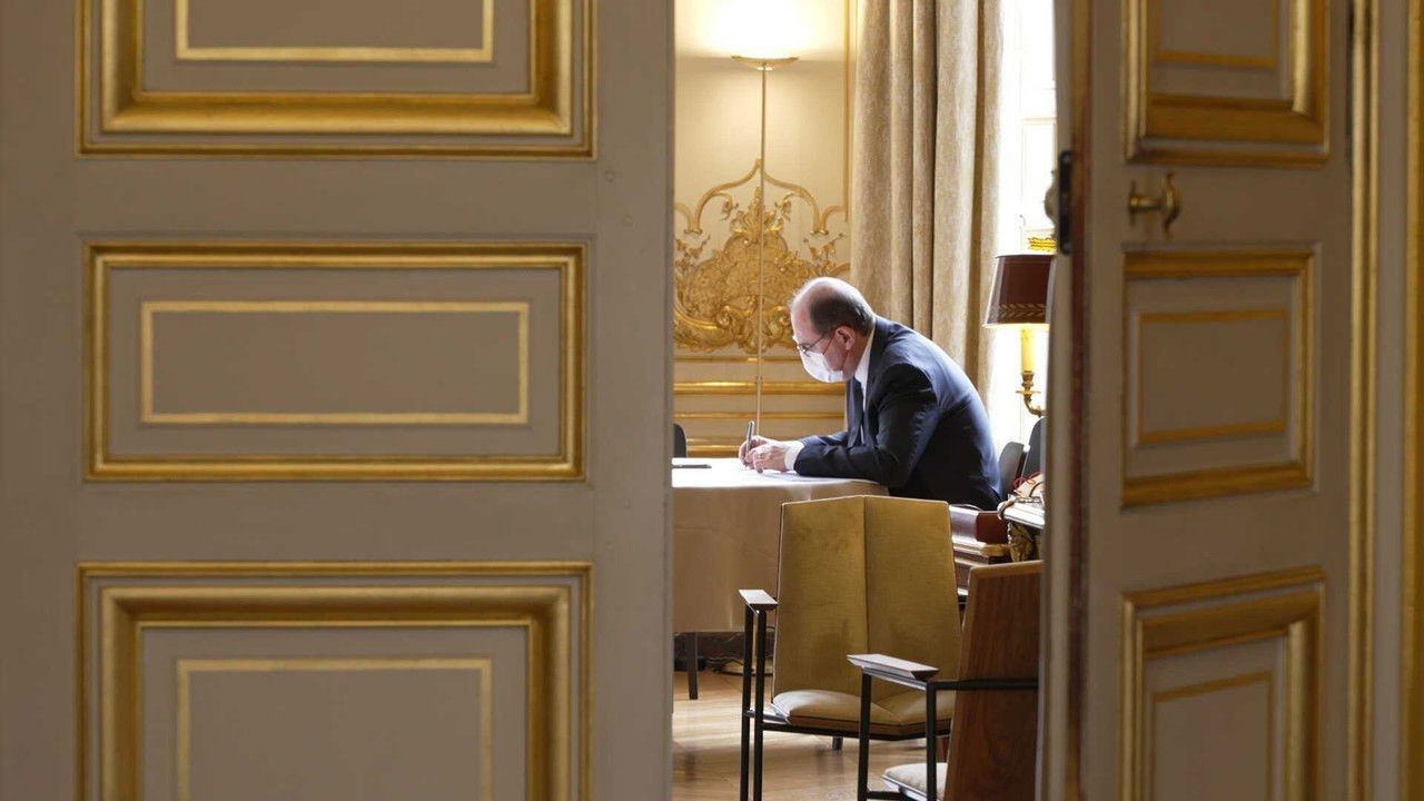 Derniers jours à Matignon backdrop