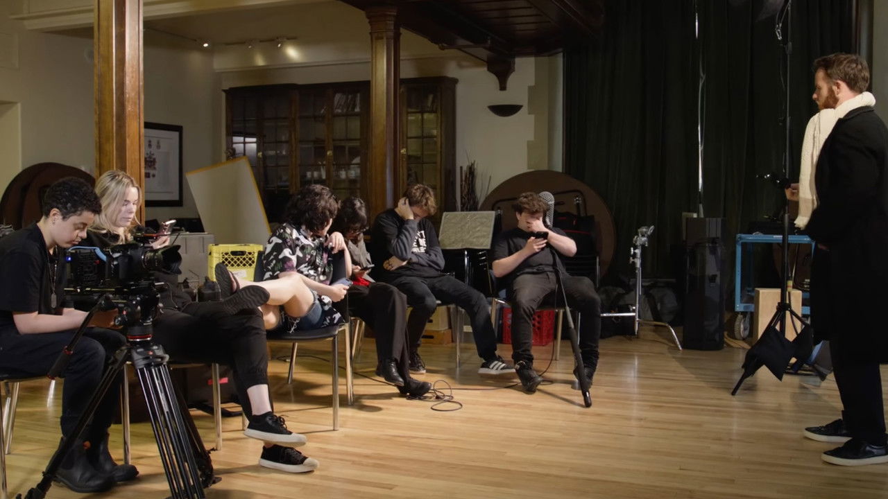 Directionless backdrop