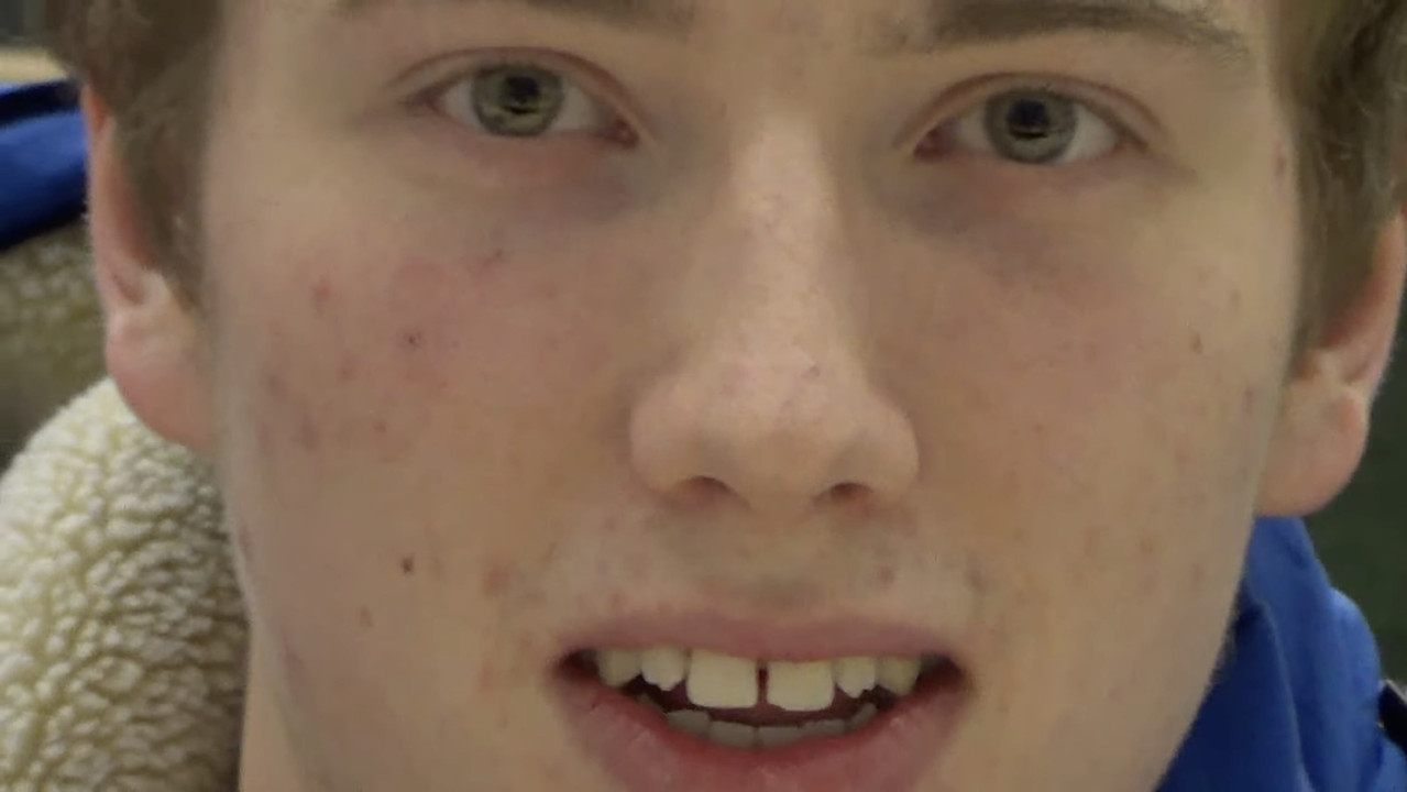 Eric Rushton Won't Die Alone backdrop