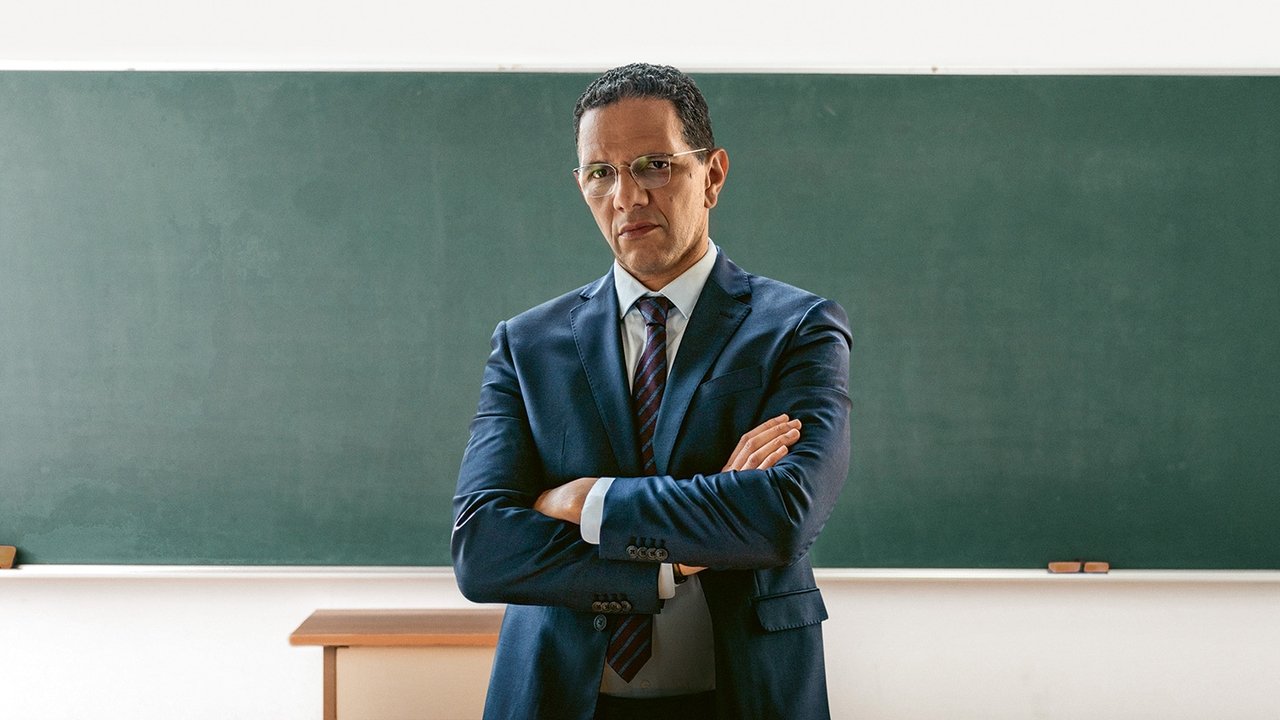 Le Principal backdrop