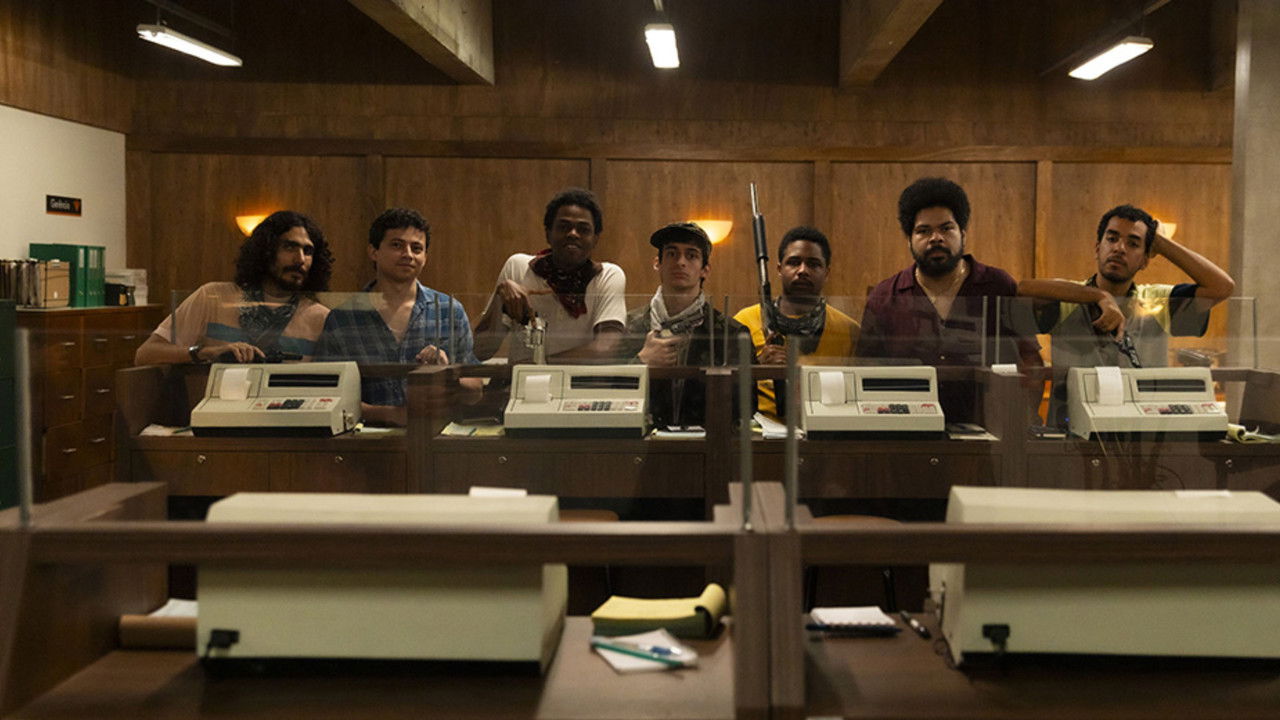 Assalto à Brasileira backdrop