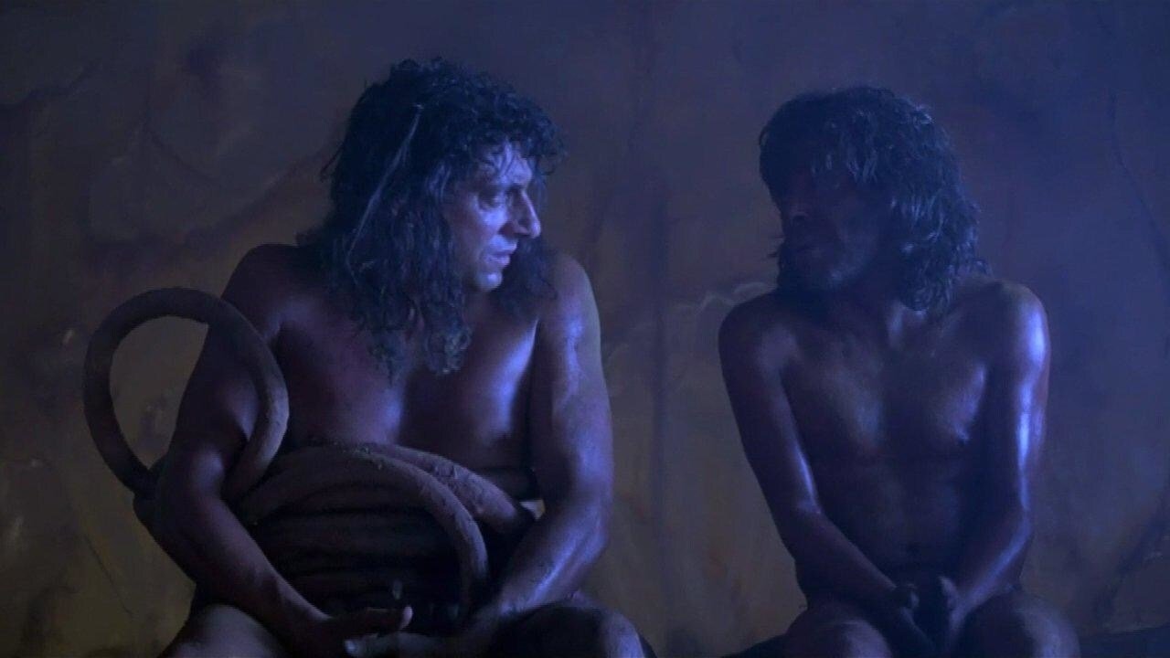 Silenzio... si nasce backdrop