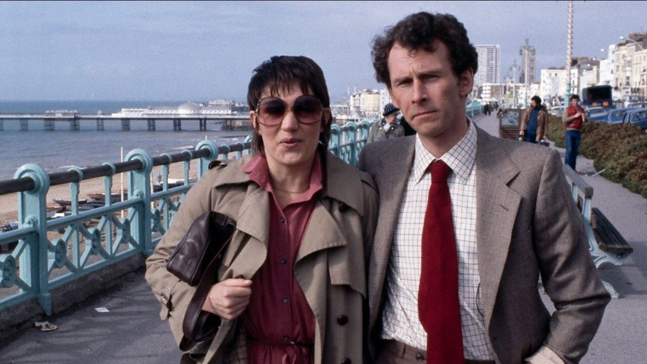 Don't Be Silly backdrop