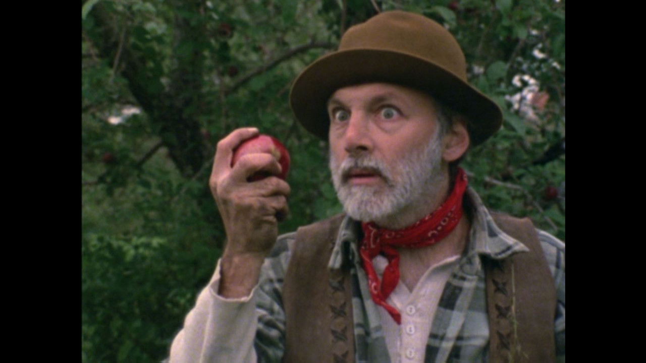 Canada Vignettes: McIntosh backdrop