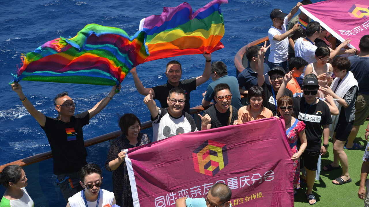 Rainbow Cruise backdrop