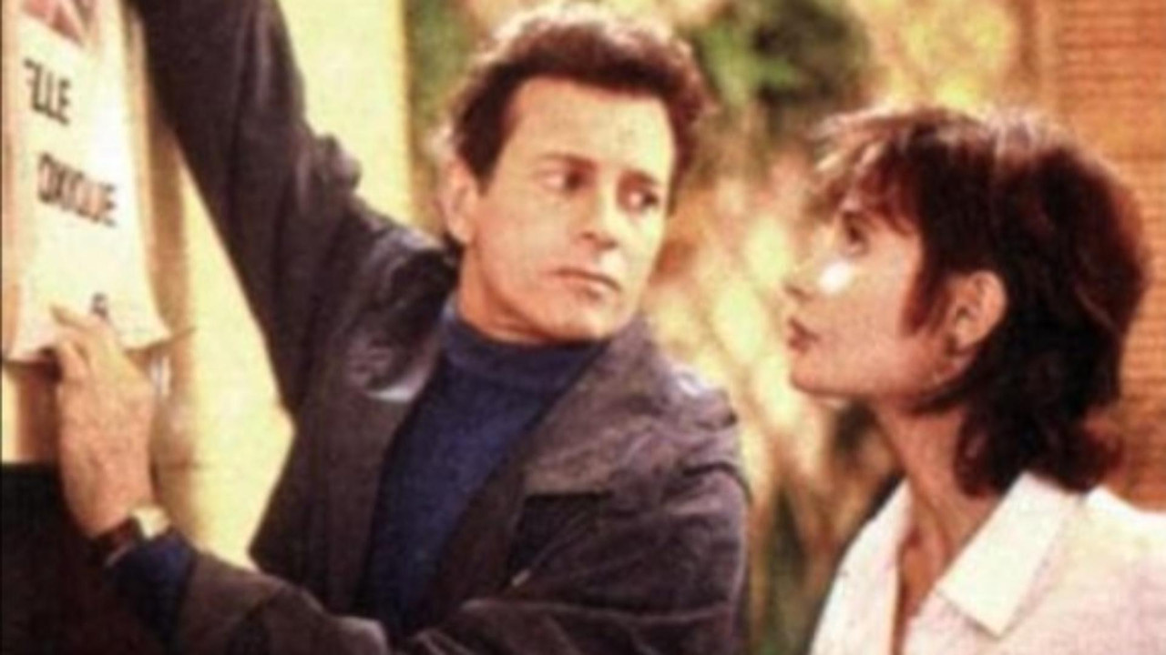 L'impossible Monsieur Papa backdrop