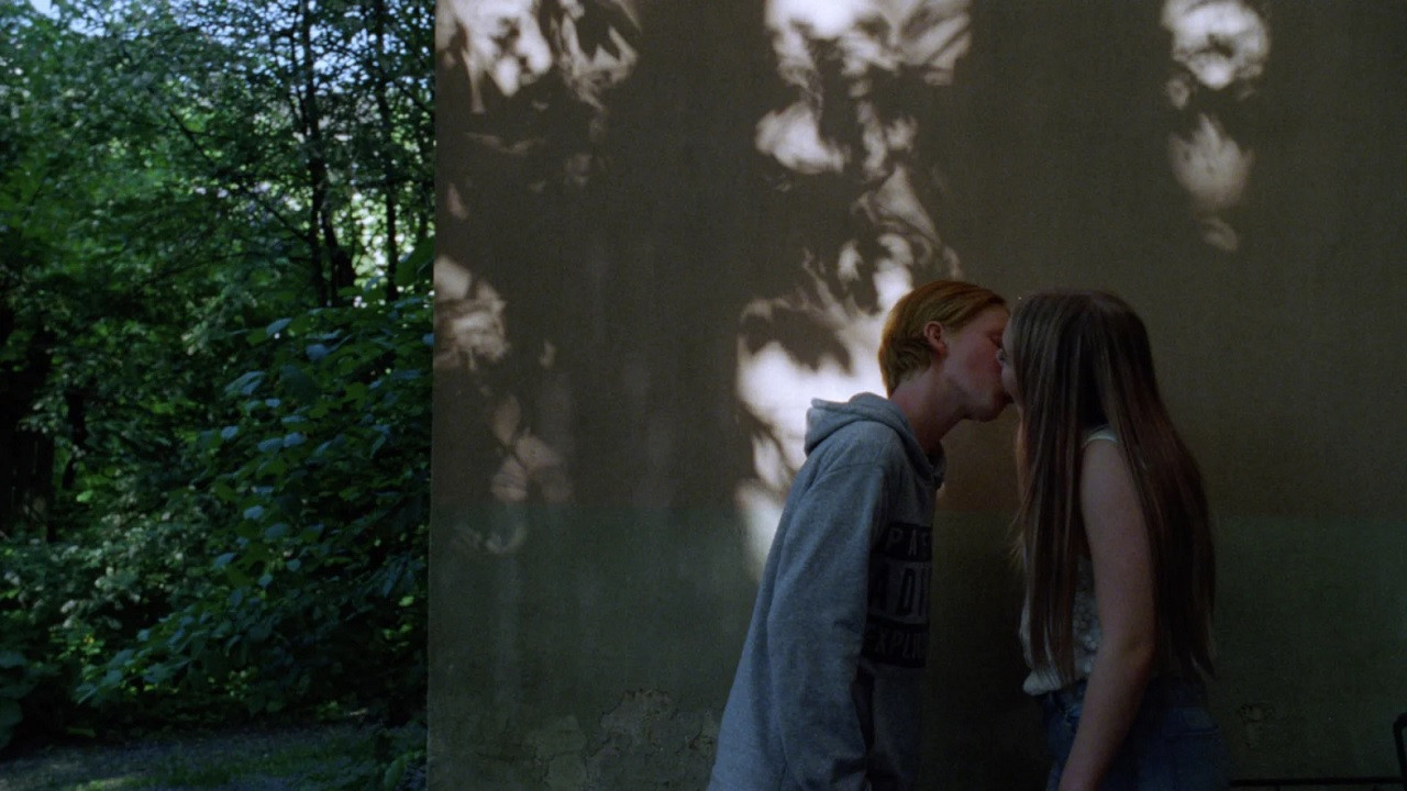 Weight of Spring backdrop