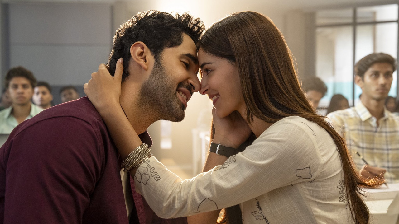 Chand Mera Dil backdrop