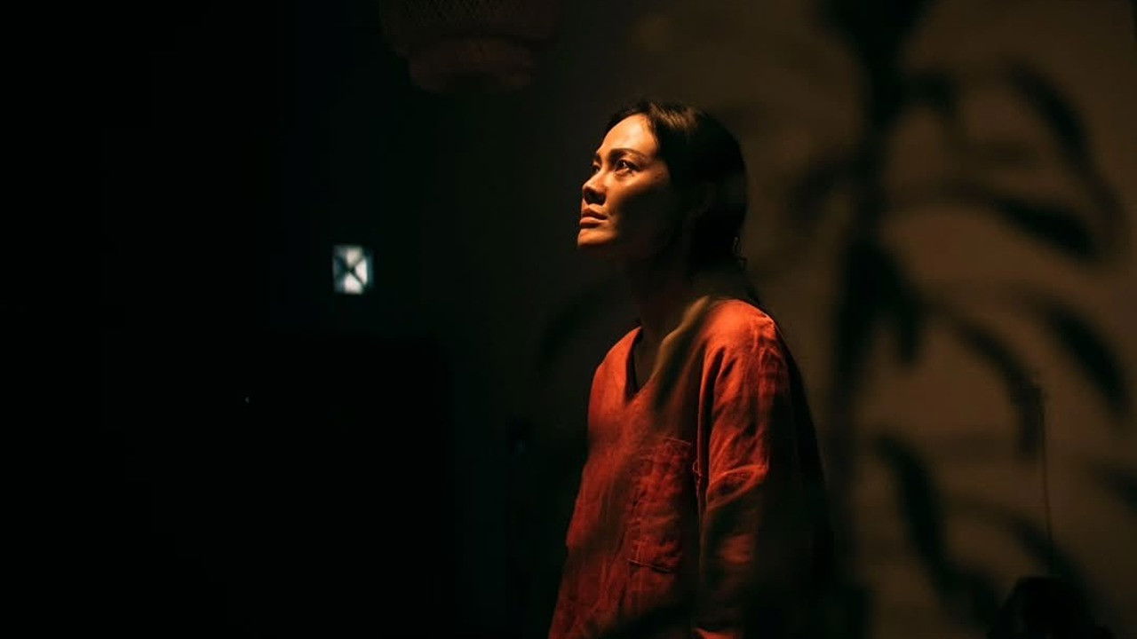 Mimpi Keluarga Sempurna backdrop