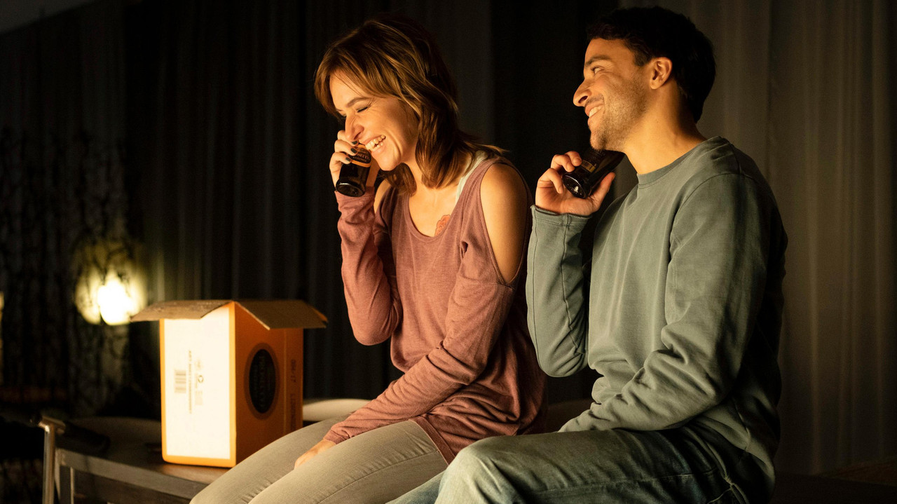 Auf einmal war es Liebe backdrop