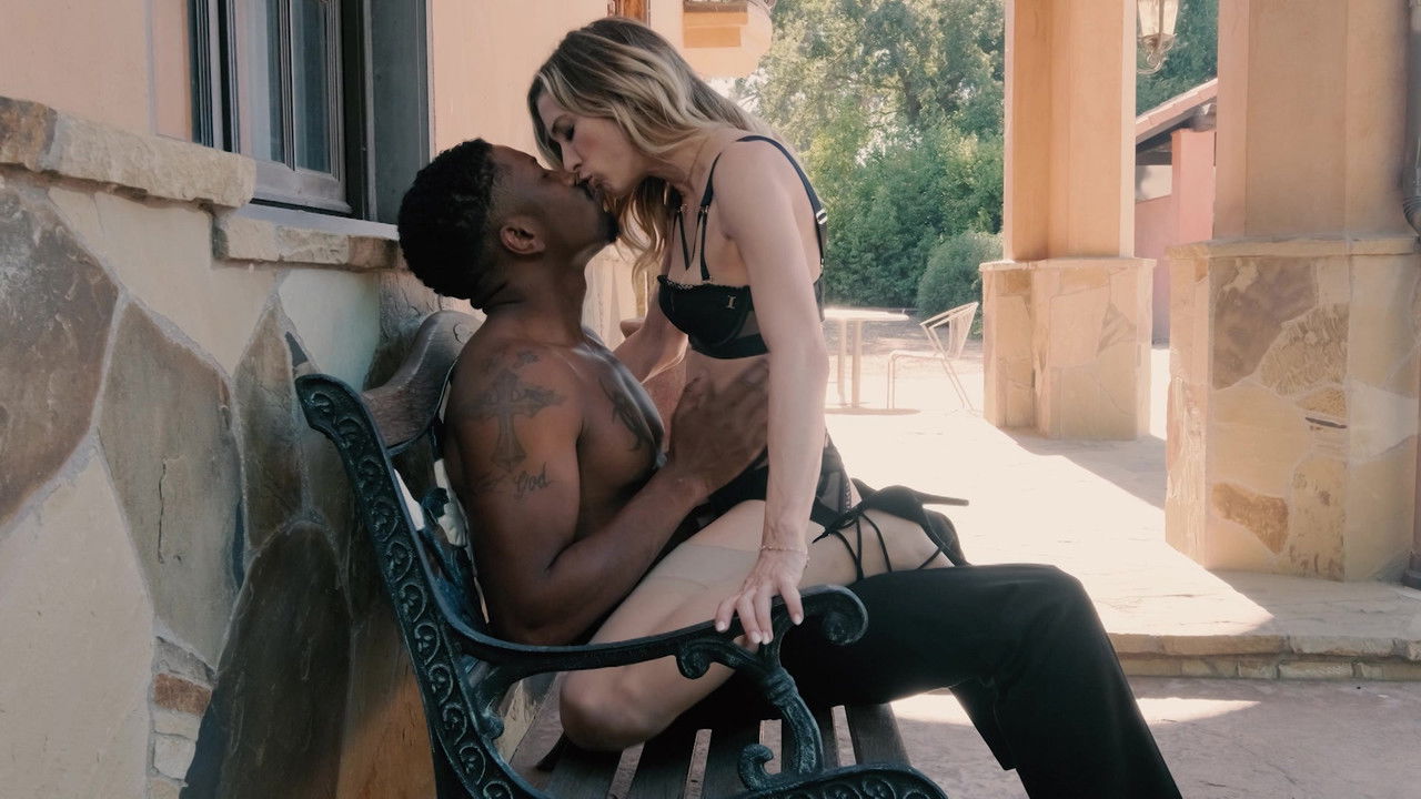 Hot Blondes 2 backdrop