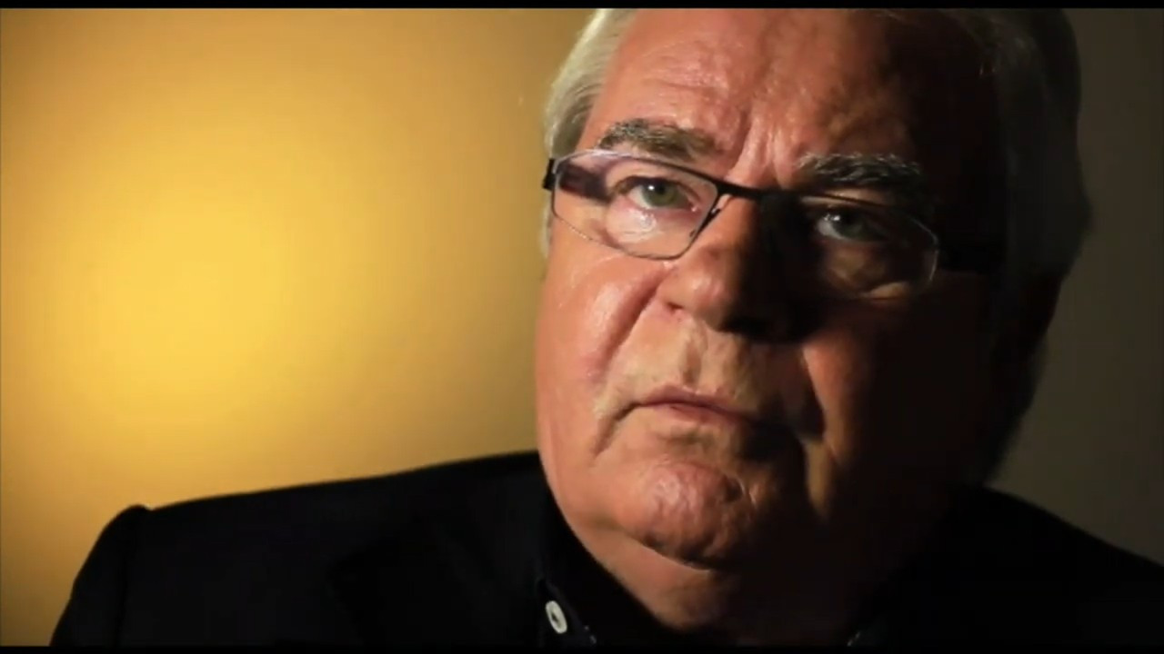 Two Weeks in June backdrop