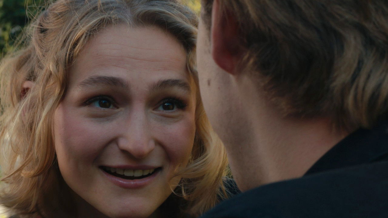 Rien de Sérieux backdrop