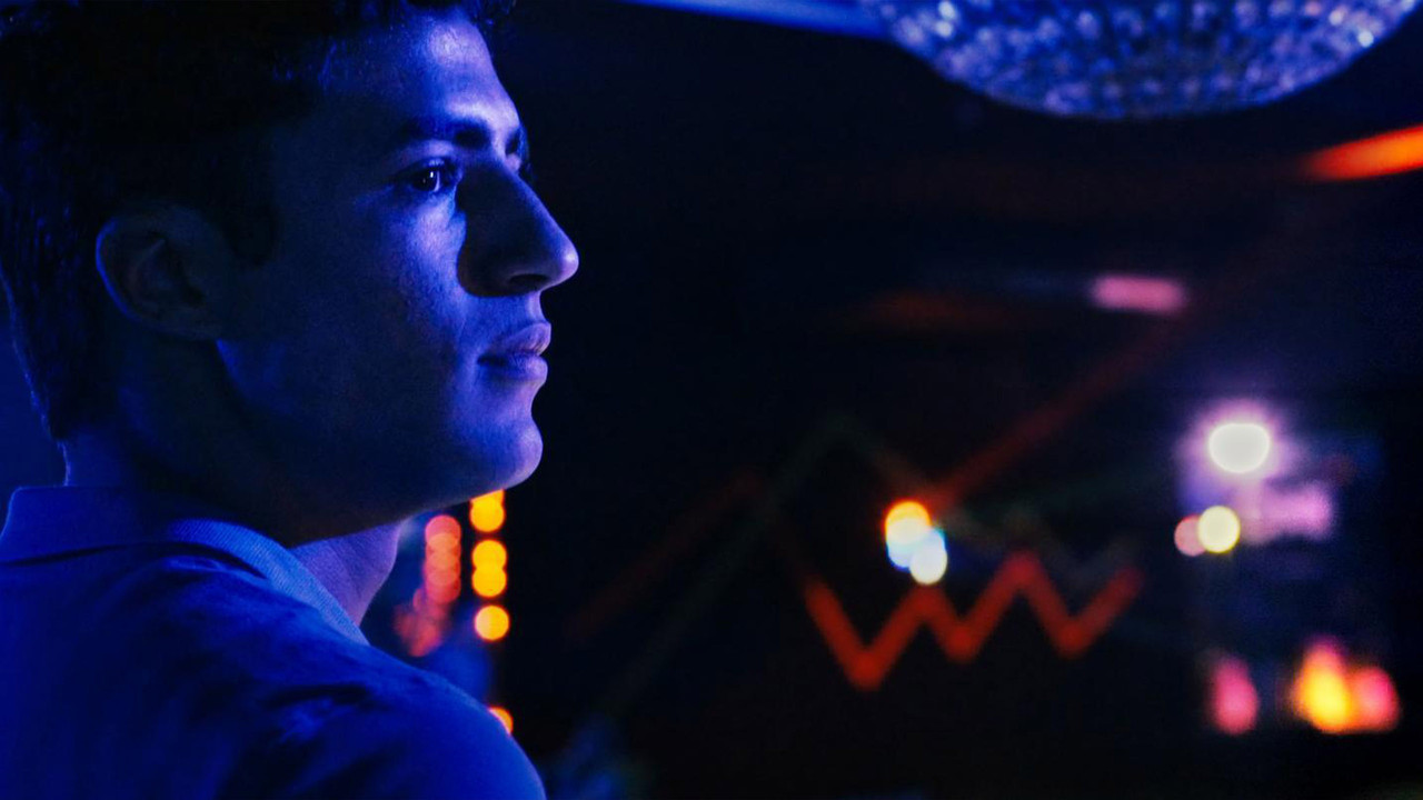 Mektoub, My Love: Intermezzo backdrop