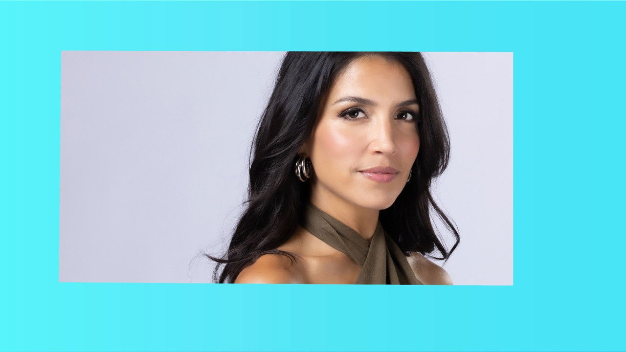 The Love Club Moms: Nila backdrop