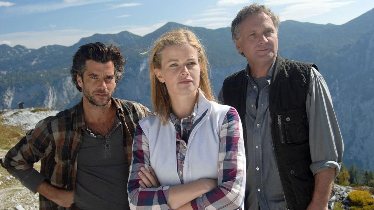 Nur der Berg kennt die Wahrheit backdrop