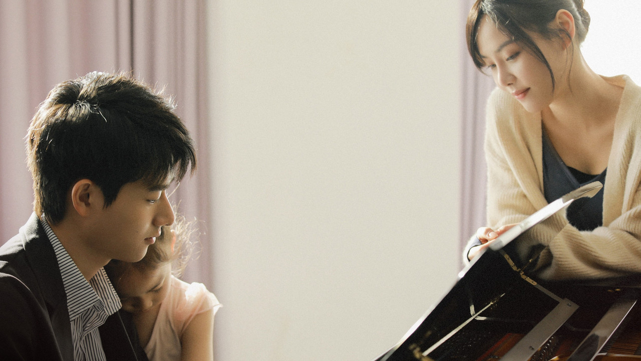 Dancing in the Sea Breeze backdrop