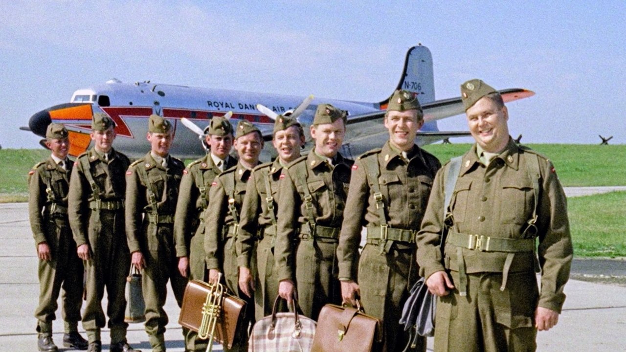 Friends at Arms: Operation Camel backdrop