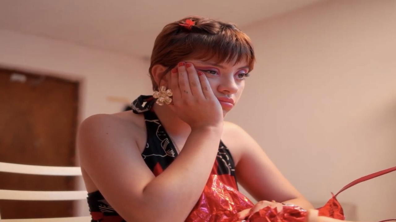 Anti-fábulas de amor, odio y otras desventuras. Parte I: La Felicidad es un Arma Caliente backdrop