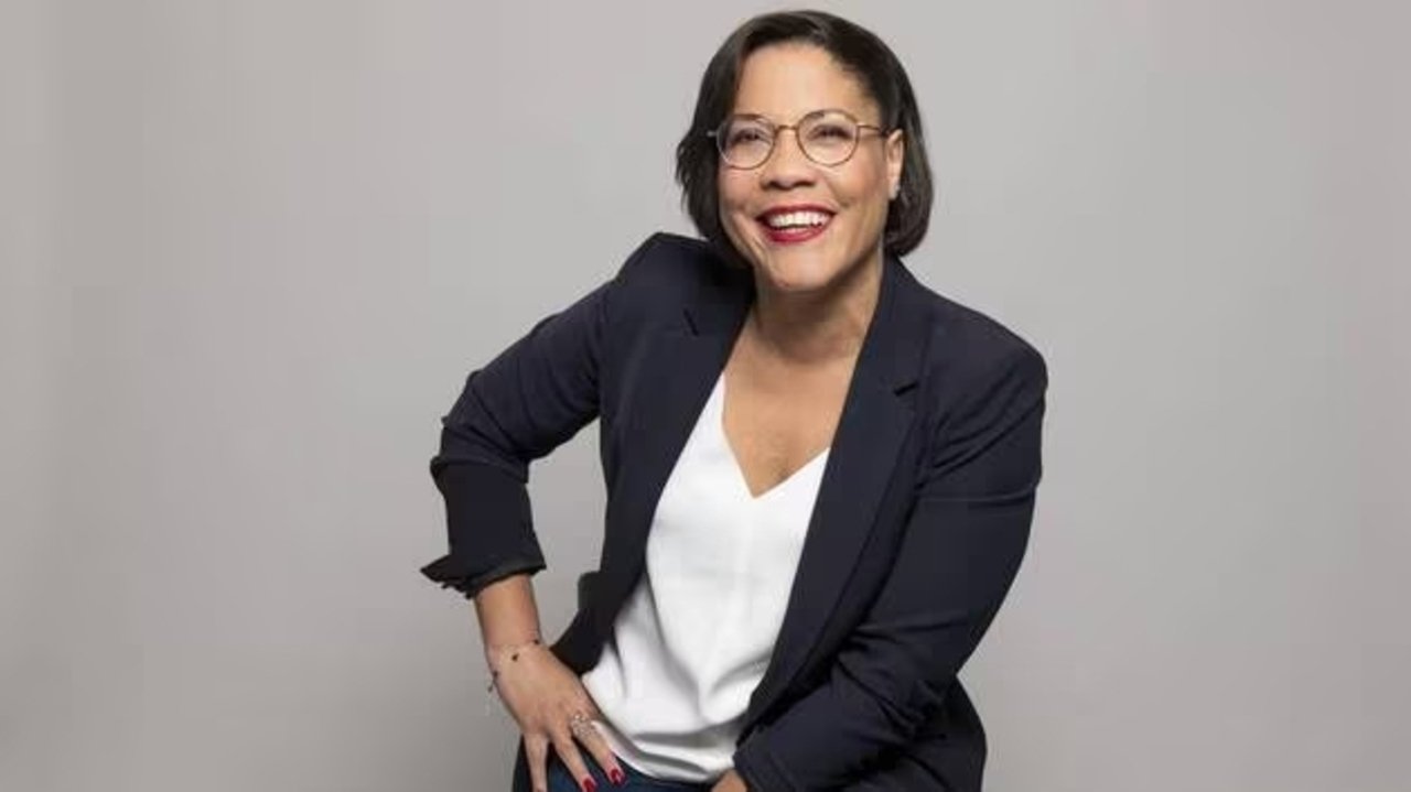 C pas si loin backdrop