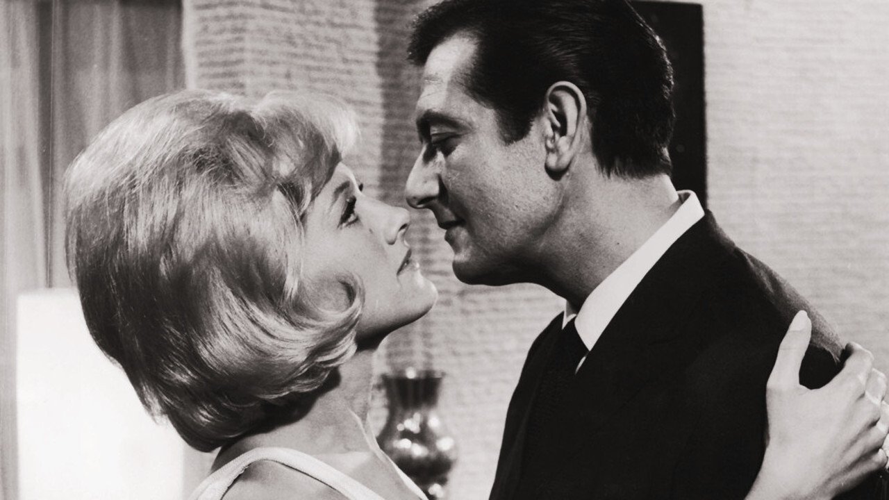 Muere una mujer backdrop