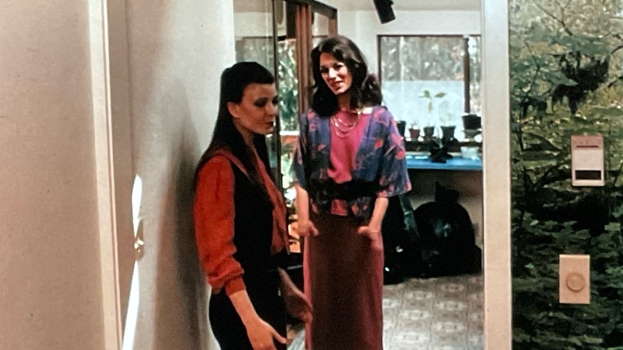 A French Maid in San Francisco backdrop