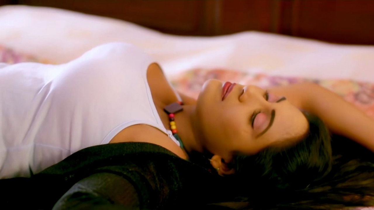 Ee Rathri Ki Evaru backdrop