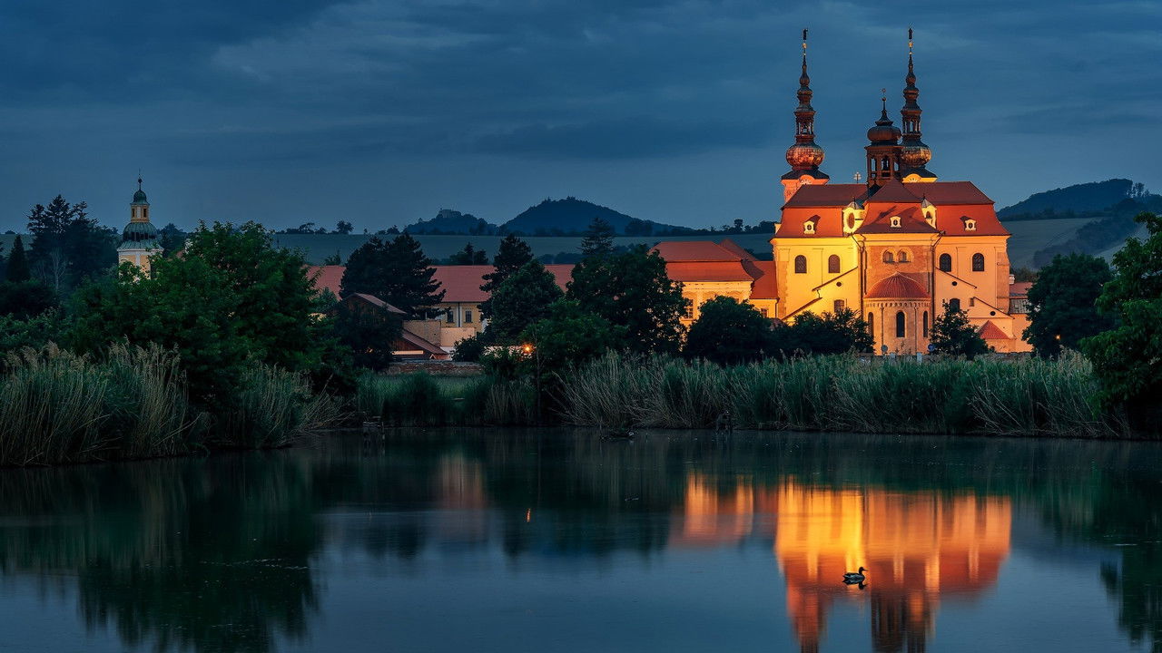 Poutní místa backdrop