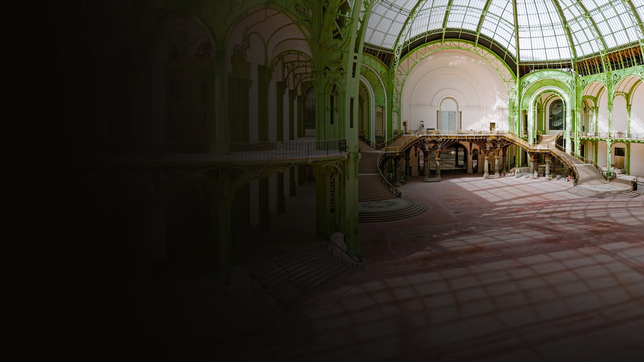 Les Métamorphoses du Grand Palais backdrop