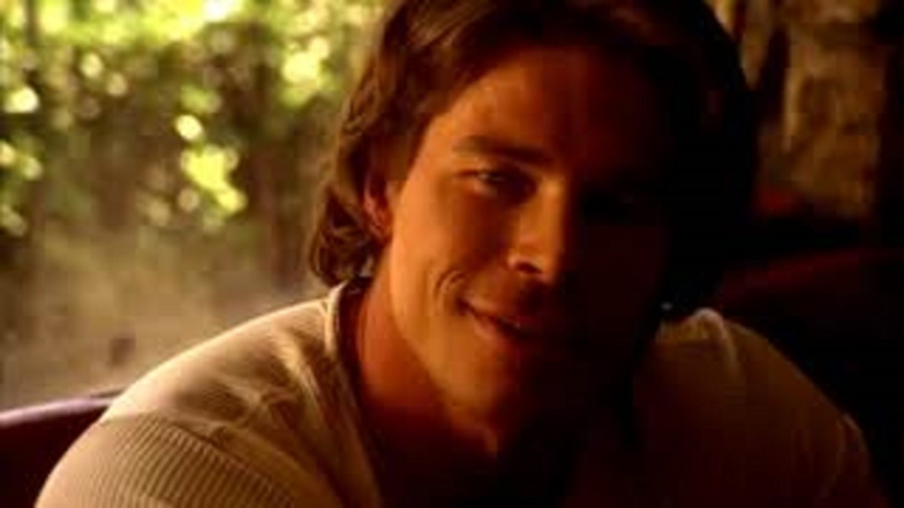 See Arnold Run backdrop