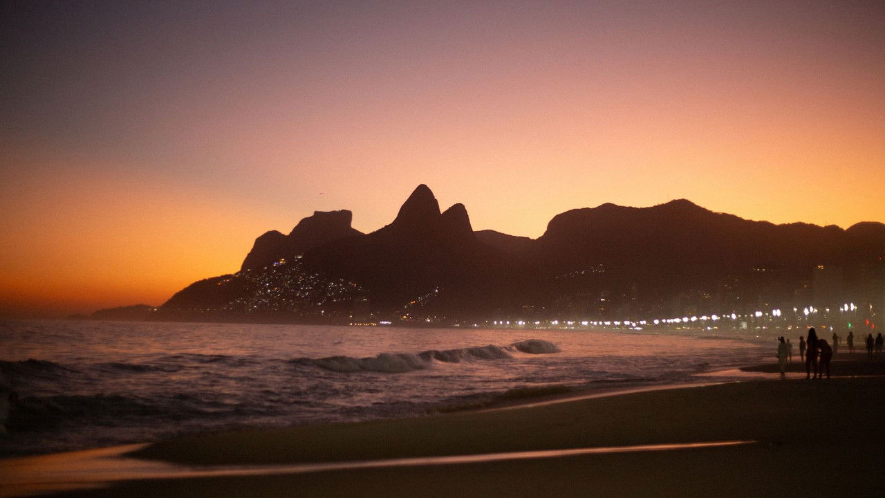 The Girl From Ipanema: Astrud Gilberto, Queen of Bossa Nova backdrop