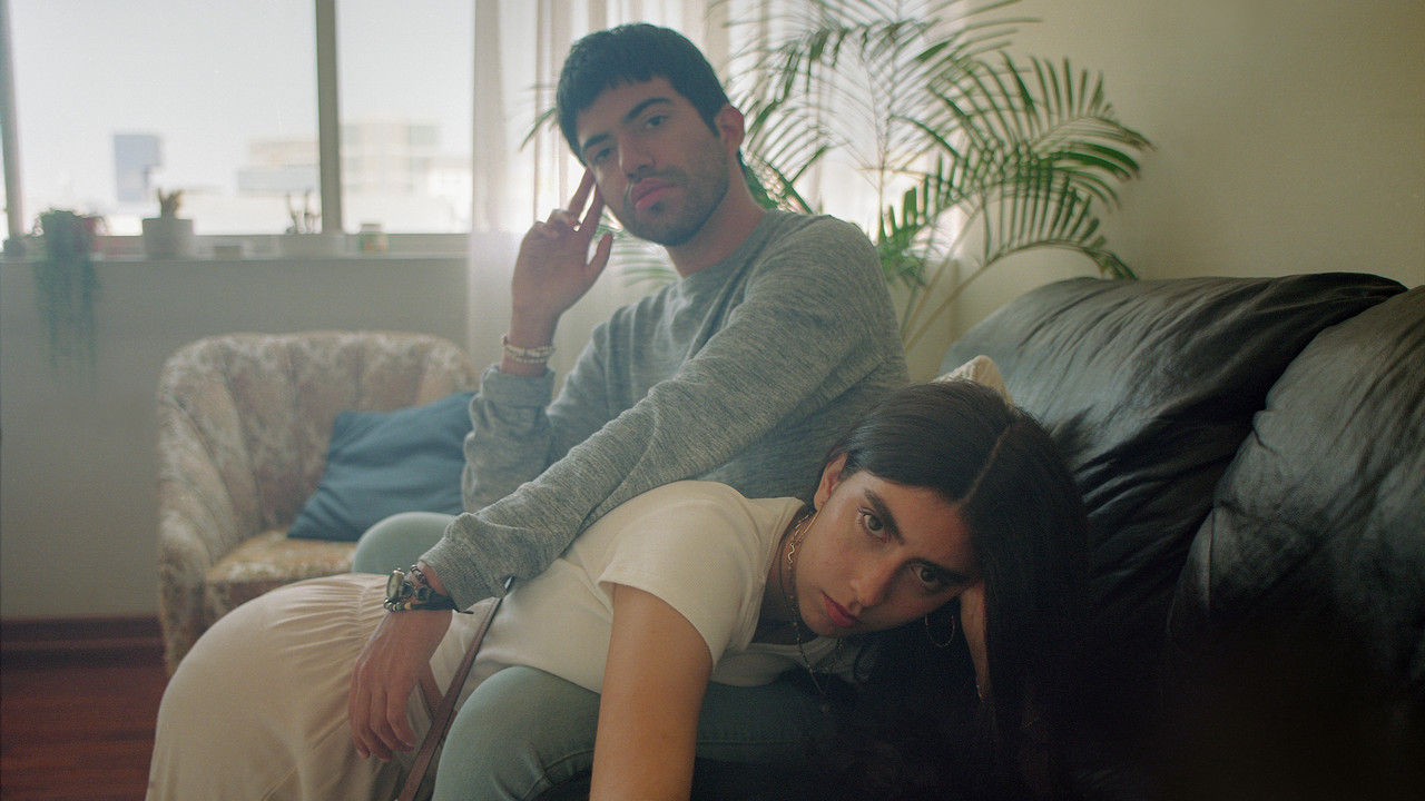 The Ordinary Lovers backdrop