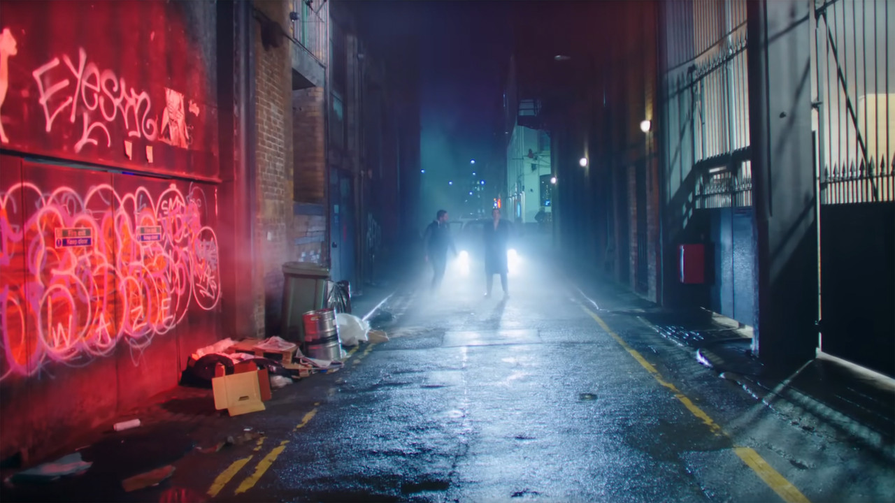 I'm the Man backdrop